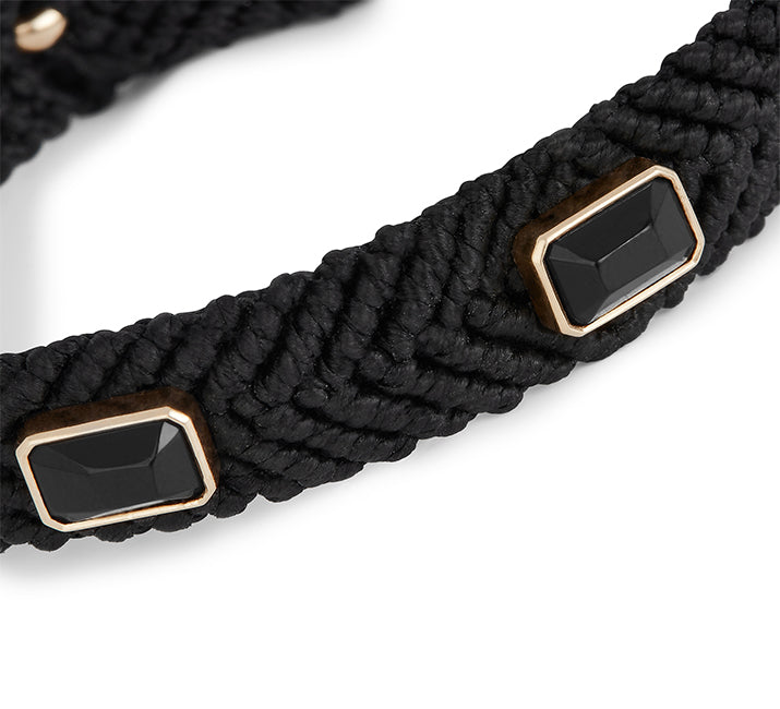 MAQE_Black_Gold_D1